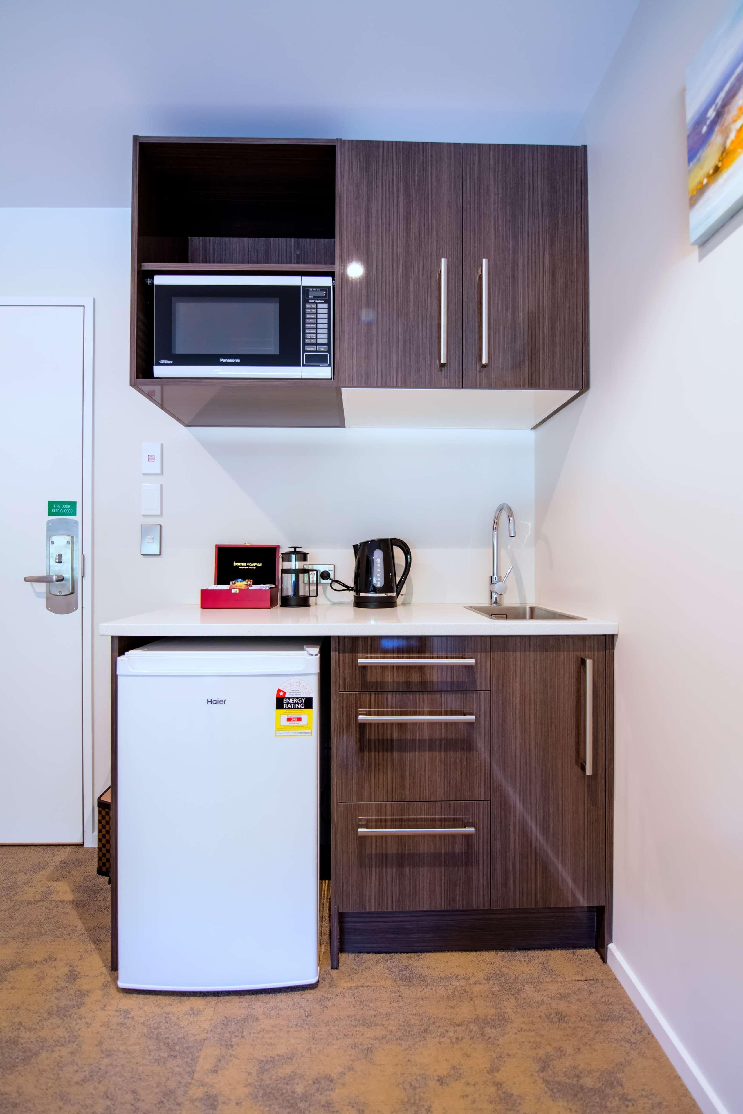 Alpine Hotel Christchurch Bagian luar foto